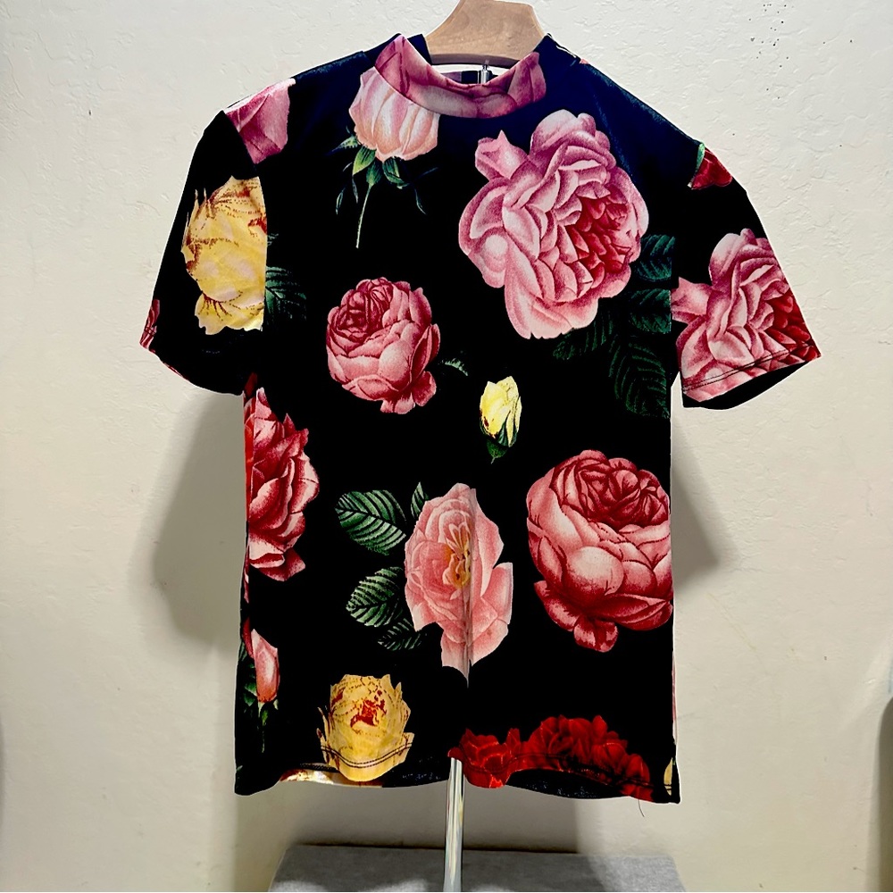 ZARA Trafaluc Women’s Top Floral Velvet Black Blouse Size S Mock Neck